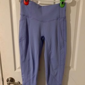 TYC Lavender Effortless Heart Booty Leggings